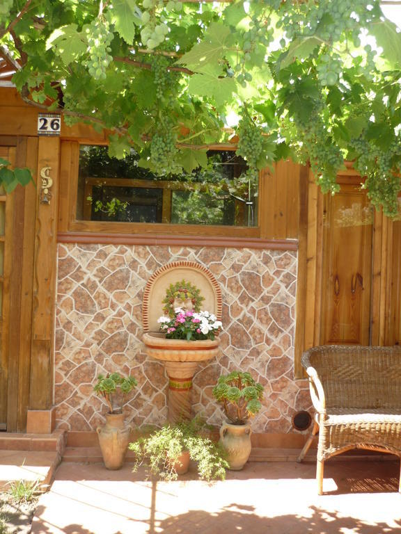 B&B Marino E Lily Baratili San Pietro Habitación foto